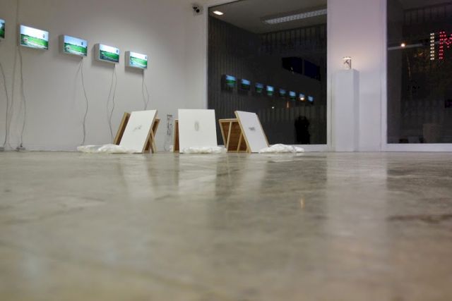 Exhibition view with works by Maitree Siriboon, Mitsunora Kimura, Imhathai Suwatthanasilp and Marika Marchese (photo: Silvia Noferi)