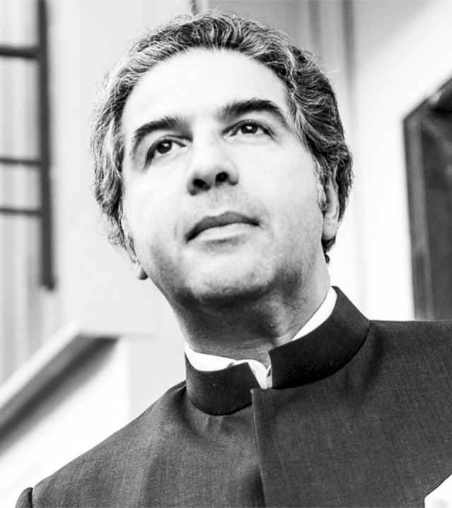 Ramin Salsali, 2011 (photo: Ali |courtesy of SPM)