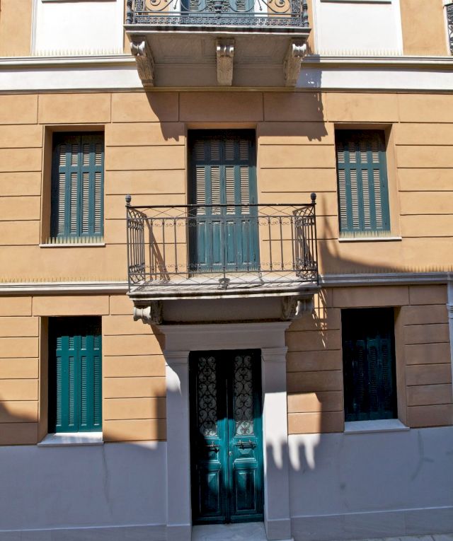 Frissiras Museum, exterior view