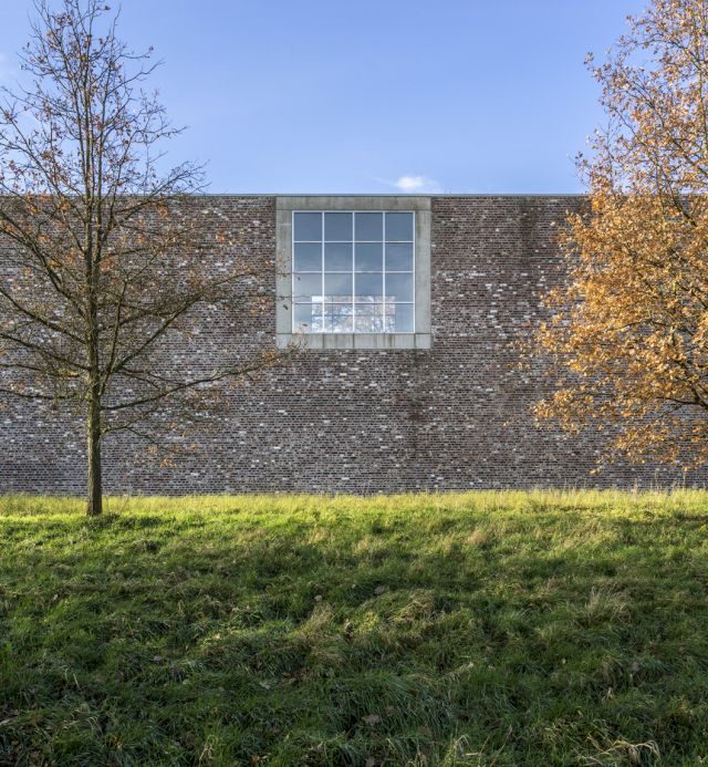 Tadeusz Pavillon Begehbare Skulptur, walk-in-sculpture Erwin Heerich © Bildarchiv Foto Marburg / Foto: Tomas Riehle © Erwin Heerich, VG Bild-Kunst Bonn, 2023