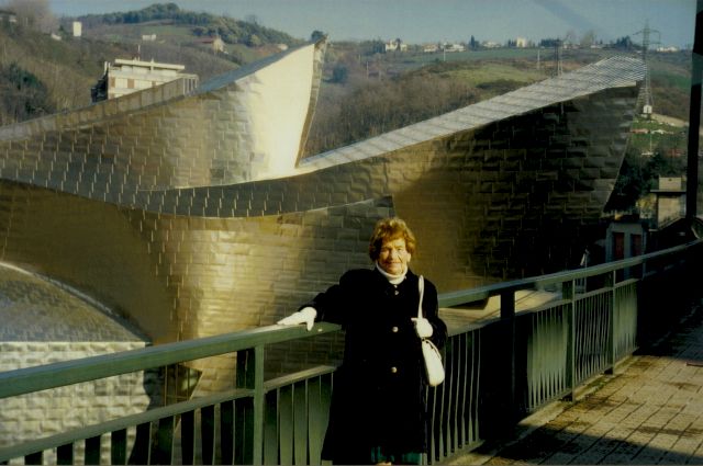 Emmy Klocker at the Guggenheim Museum in Bilbao, 1998 | Photo: Klocker Foundation