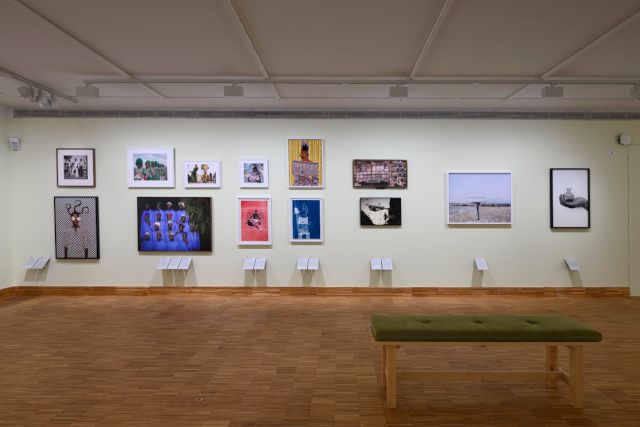 Artworks top row, from left to right: Sanlé Sory (1978), Alice Mann (2018), Baudouin Mouanda (2008), Cristina de Middel (2011), Ngadi Smart, 2018), Kelani Abass (2019), Dawit Petros (2016), Fathi Hassan (2017). Bottom row, from left to right: Thandiwe Muriu (2022), Omar Victor Diop (2016), Prince Gyasi (2019), César Schofield Cardoso (2023), Kiripi Katembo (2008-2013). Courtesy Kunsthal KAdE Amersfoort, Africa Supernova, 2023, Photo: Peter Cox