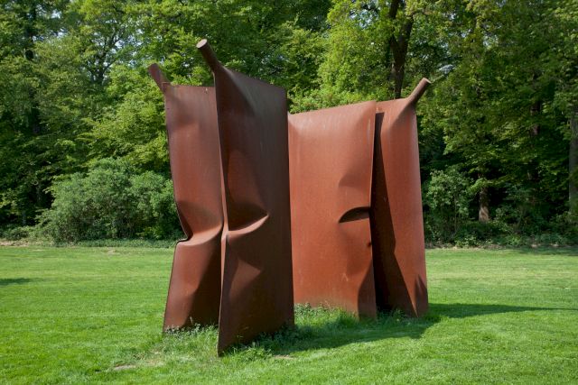 Thomas Kühnapfel, Herzstücke, 1999; Photo: Stiftung Museum Schloss Moyland/Lokomotiv.de