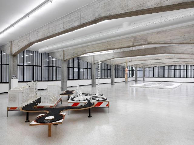 Collezione Maramotti, Exhibition view, open space 2nd floor. Artworks by: Tom Sachs, Barry X Ball, Erick Swenson. Photo: C. Dario Lasagni